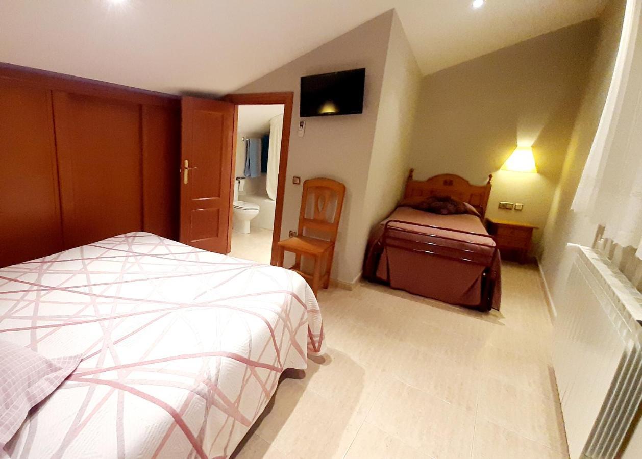 Hostal Rural Casa Castro Alberuela de la Liena Eksteriør billede