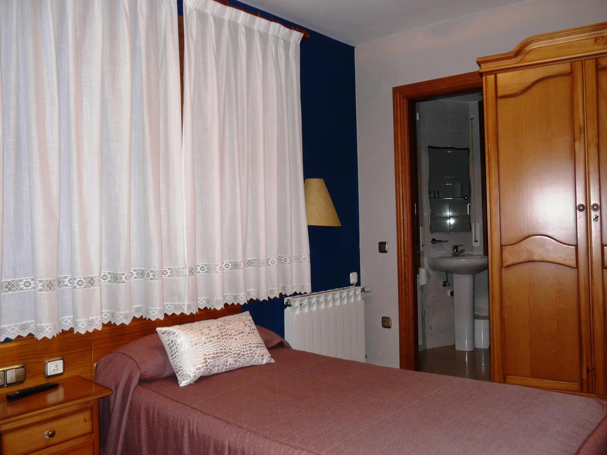Hostal Rural Casa Castro Alberuela de la Liena Værelse billede