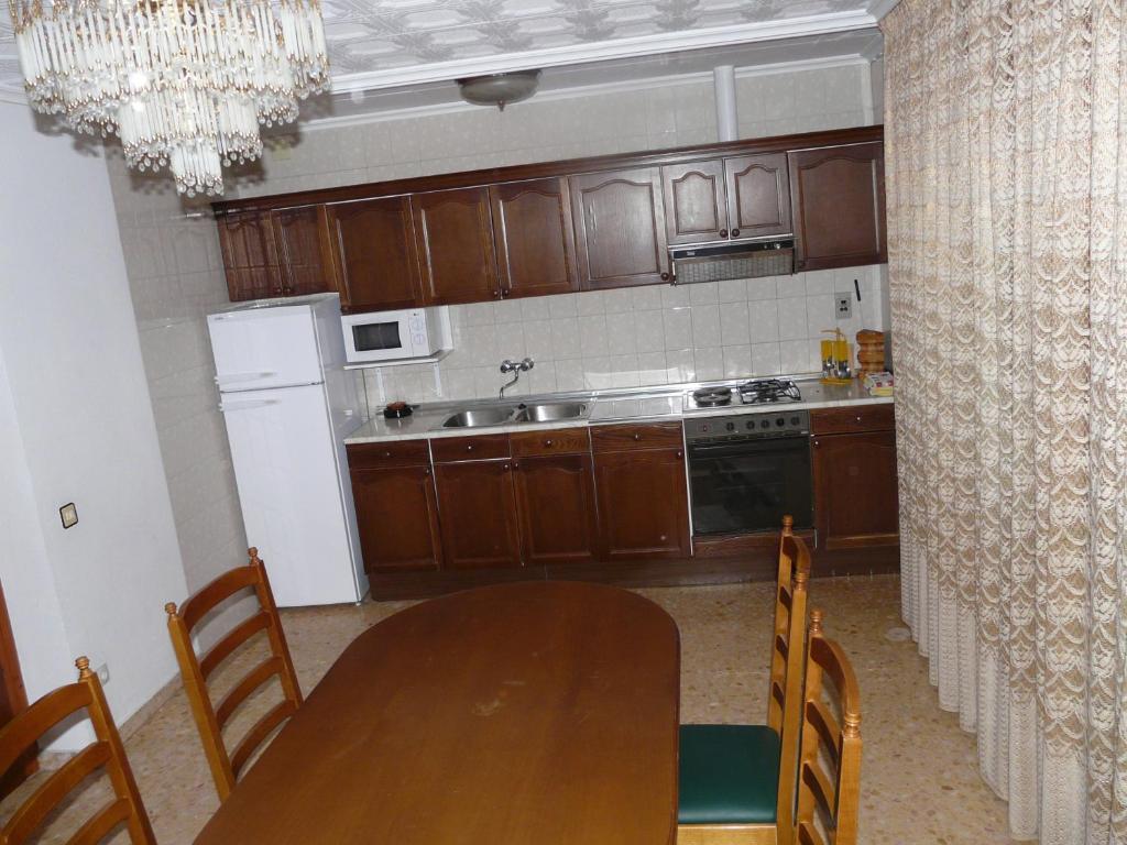 Hostal Rural Casa Castro Alberuela de la Liena Eksteriør billede