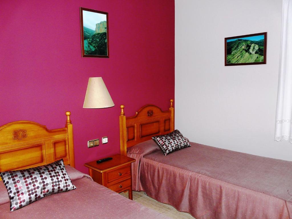 Hostal Rural Casa Castro Alberuela de la Liena Eksteriør billede